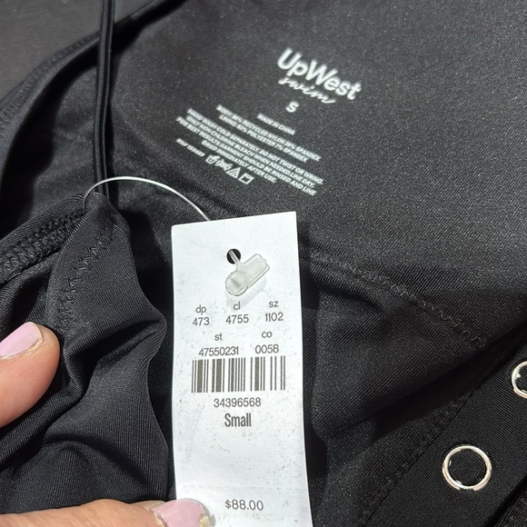 UpWest Henley snap front,high cut thigh,removable pads, thin straps 1 piece swim - Picture 10 of 12